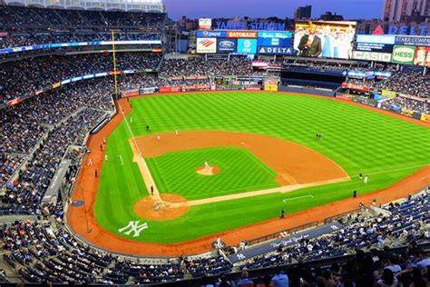 how much do yankees season tickets cost